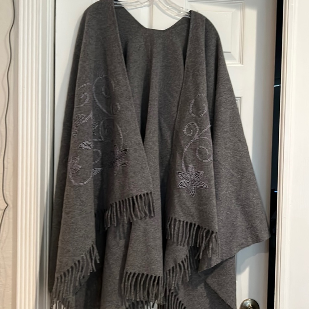 Vintage Mondi Wool Wrap
